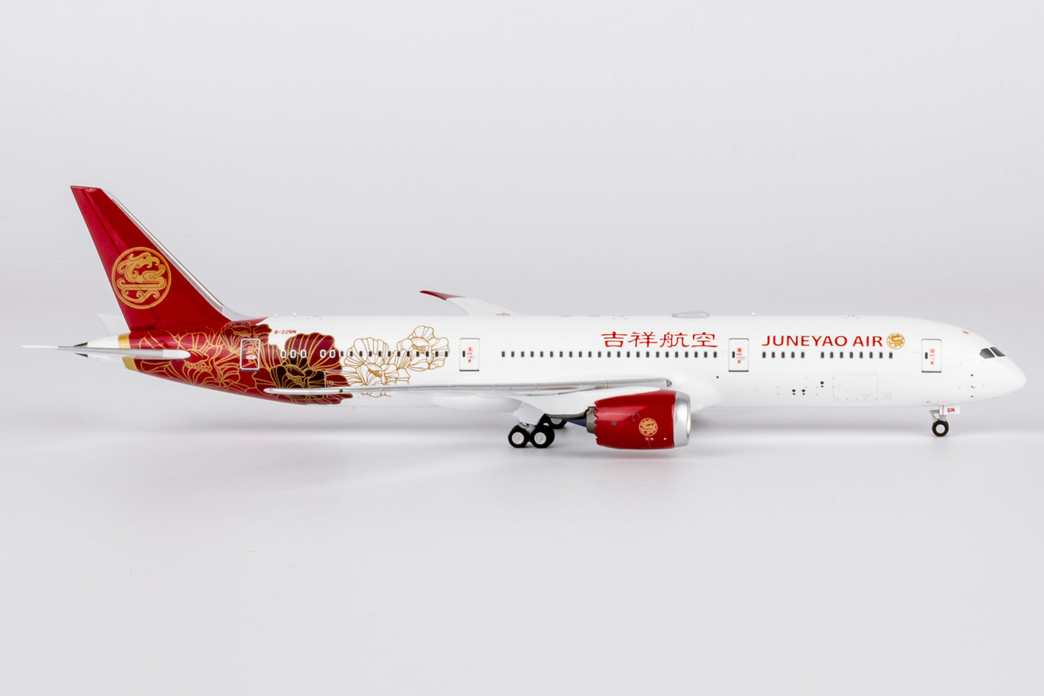 NG Models Juneyao Airlines Blossoming China (百年吉祥·花见神州) 787-9 Dreamliner B-226N 1/400 Scale