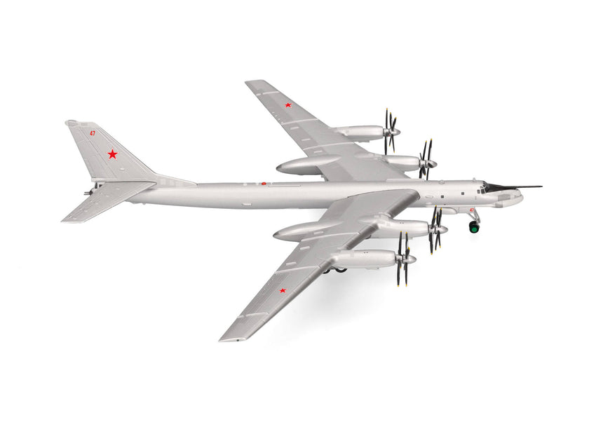 Herpa Soviet Air Forces Tupolev TU-95MS - 1226th Heavy Bomber Aviation Regiment, Chagan Air Base, Kazakh SSR 1/200 Aircraft Scale Model