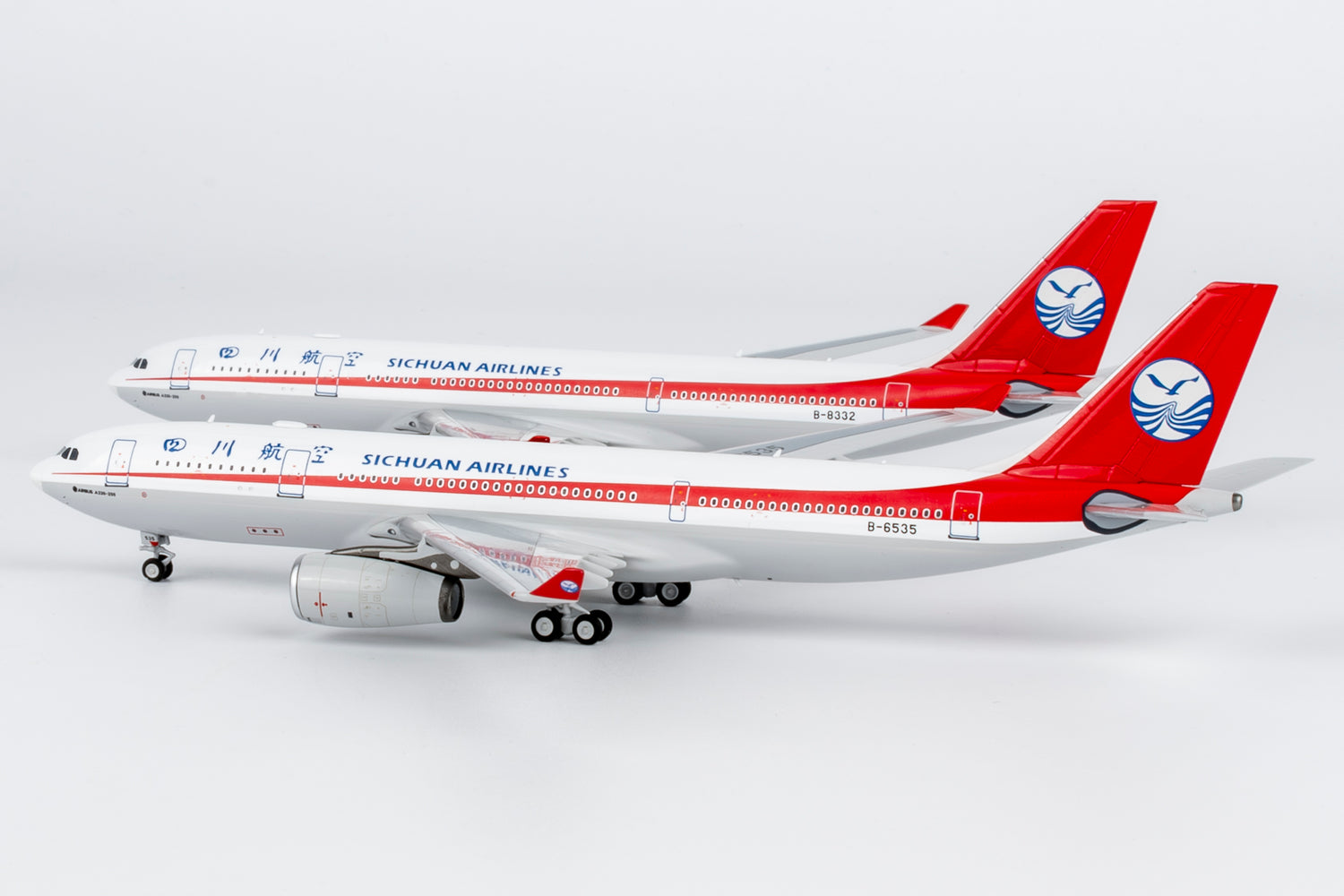 NG Models Sichuan Airlines Airbus A330-200 B-6535 1/400 Aircraft Scale Model