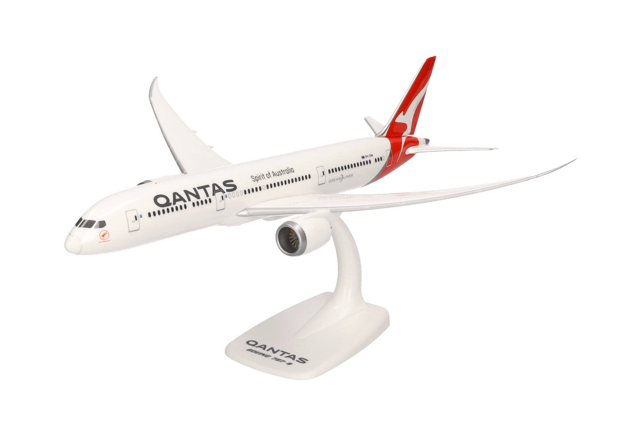 Herpa Qantas Boeing 787-9 Dreamliner - new colors VH-ZNA 1/200 Scale