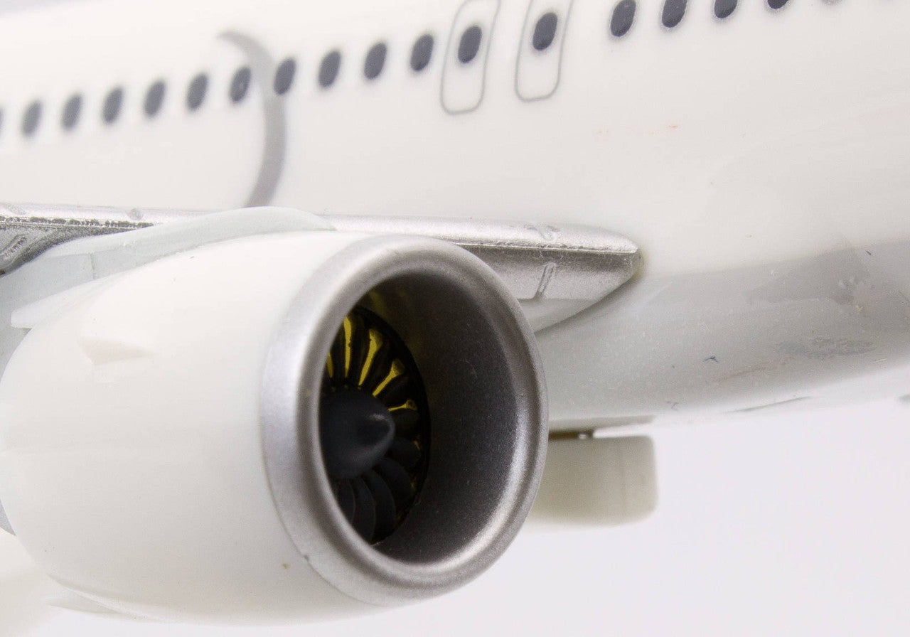 Herpa Turkish Airlines Airbus A321neo TC-LSA 1/200 Aircraft Scale Model