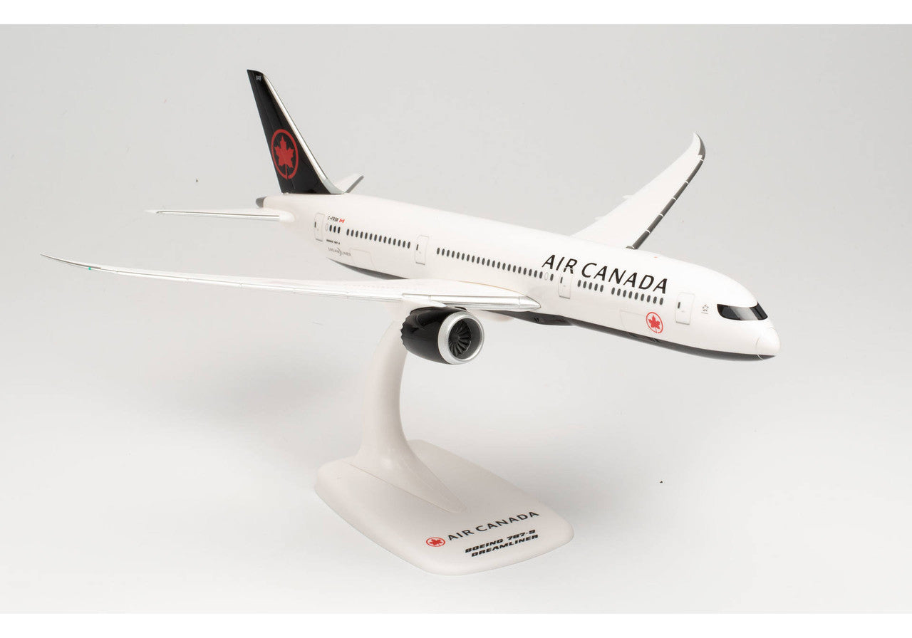 Herpa Air Canada Boeing 787-9 Dreamliner C-FRSR 1/200 Aircraft Scale Model