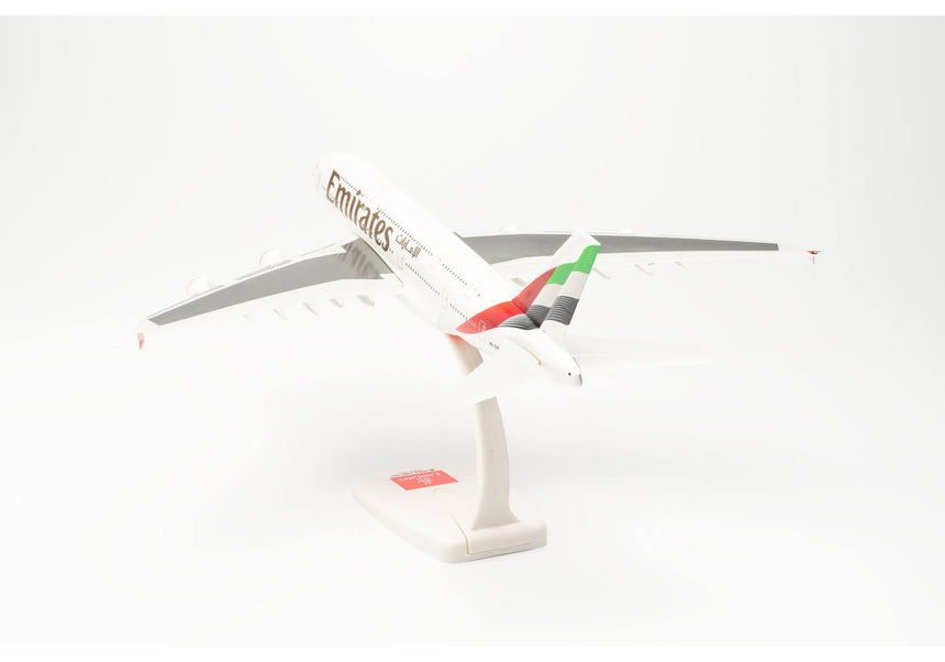 Herpa Emirates Airbus A380 - new 2023 Colors - A6-EOE 1/250 Aircraft Scale Model