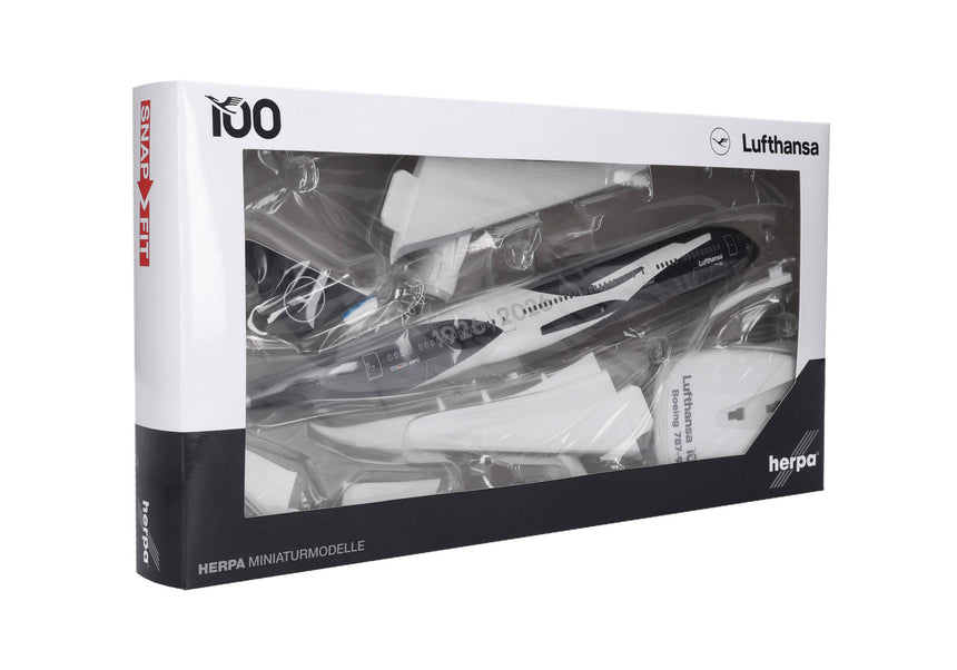 Herpa Snapfit Lufthansa Boeing 787-9 Dreamliner "100 Years" - D-ABPU "Berlin" 1/200 Aircraft Scale Model