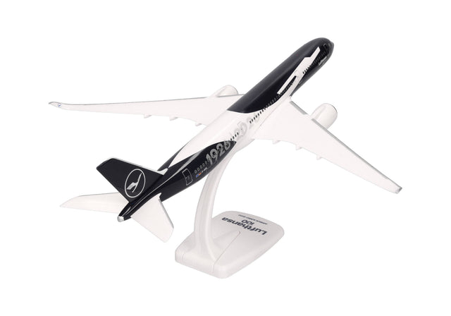 Herpa Snapfit Lufthansa Airbus A350-900 "100 Years" - D-AIXL 1/200 Aircraft Scale Model