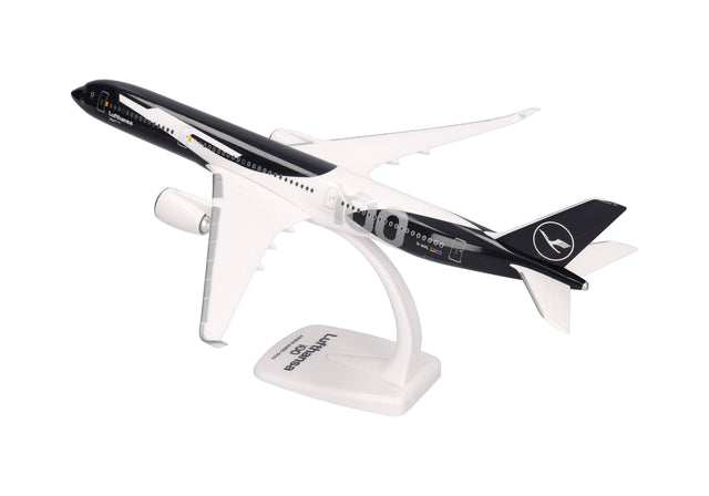 Herpa Snapfit Lufthansa Airbus A350-900 "100 Years" - D-AIXL 1/200 Aircraft Scale Model