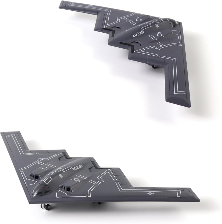 USAF Northrop Grumman B-2A Spirit Stealth Bomber 1/200 Aircraft Scale Model with Stand