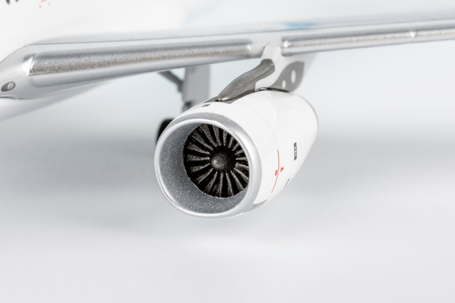 NG Models Garuda Indonesia Airbus A330-300 PK-GPW 1/400 Scale