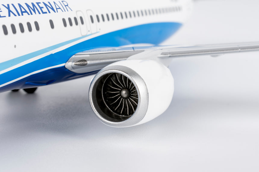 NG Models Xiamen Airlines Boeing 737 MAX 8 B-225F Lite Edition 1/200 Aircraft Scale Model