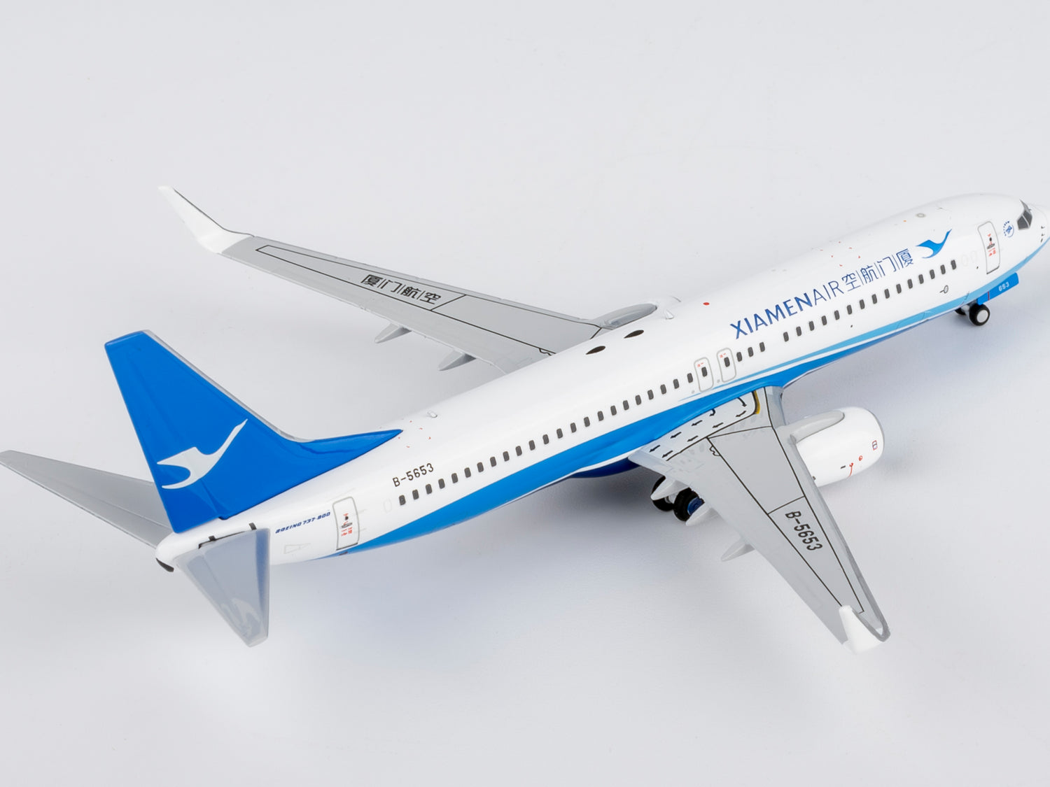 NG Models Xiamen Airlines Boeing 737-800/w B-5653 1/400 Aircraft Scale Model