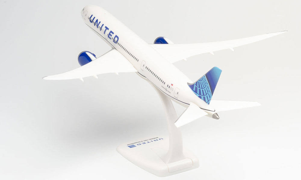 Herpa United Airlines Boeing 787-9 Dreamliner - new colors 1/200 Aircraft Scale Model