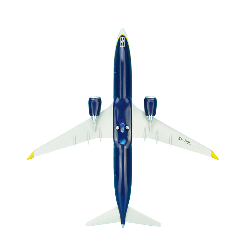 AeroClix Ryanair Boeing 737 MAX 8-200 EI-HGL 1/200 Scale