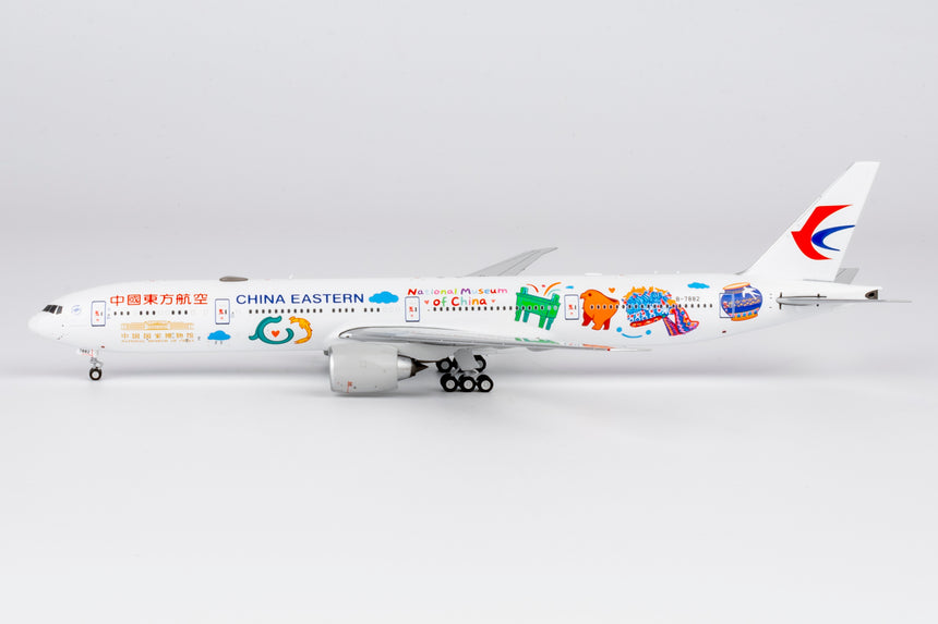 NG Models China Eastern Airlines Boeing 777-300ER B-7882 (Ultimate) 1/400 Aircraft Scale Model