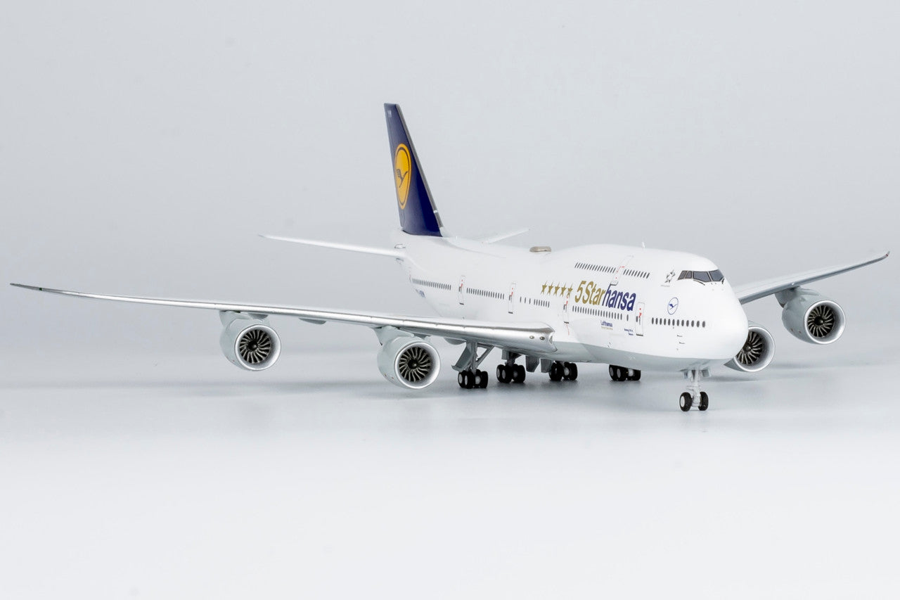 NG Model Lufthansa Boeing 747-8 D-ABYM(5 Starhansa titles) 1/400 Scale