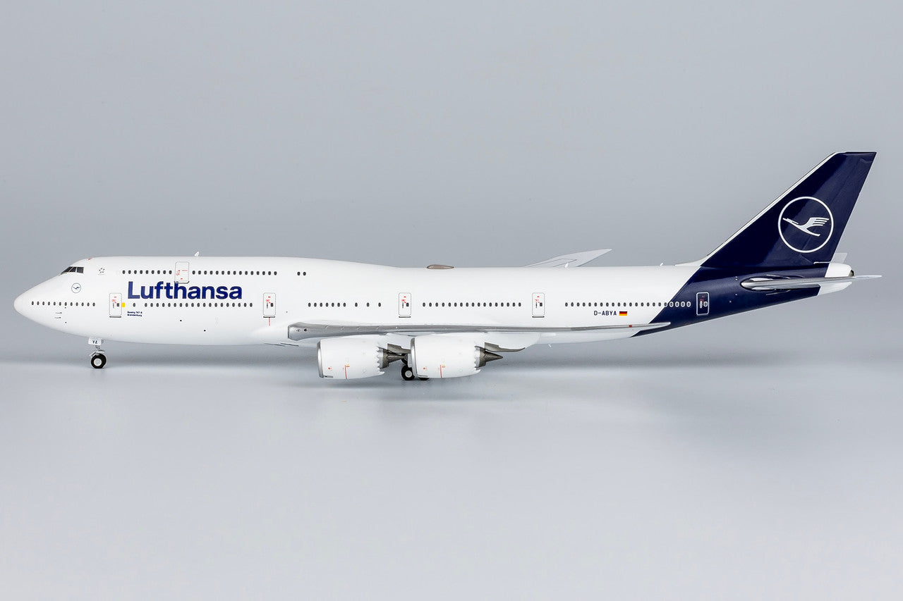 NG Models Lufthansa Boeing 747-8 D-ABYA n/c 1/400 Scale