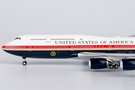 NG Models United States - US Air Force (USAF) (New Version) VC-25B Boeing (747-8) 30000 1/400 Aircraft Scale Model