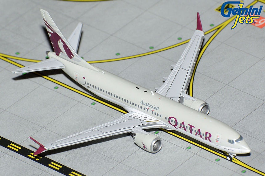 GeminiJets Qatar Airways Boeing 737MAX 8 A7-BSC 1/400 GJQTR2210