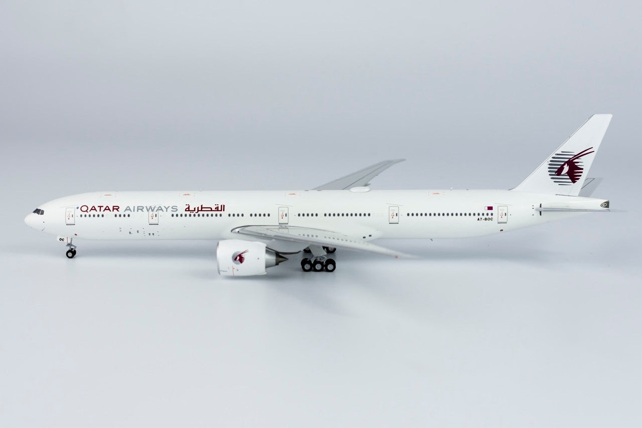 NG Models Qatar Airways 777-300ER A7-BOC (retro livery) 1/400 NG73017