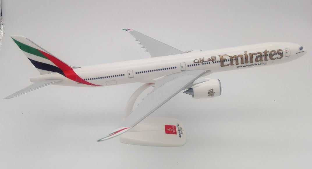 PPC Models Emirates Boeing B777-9X 1/200 Scale