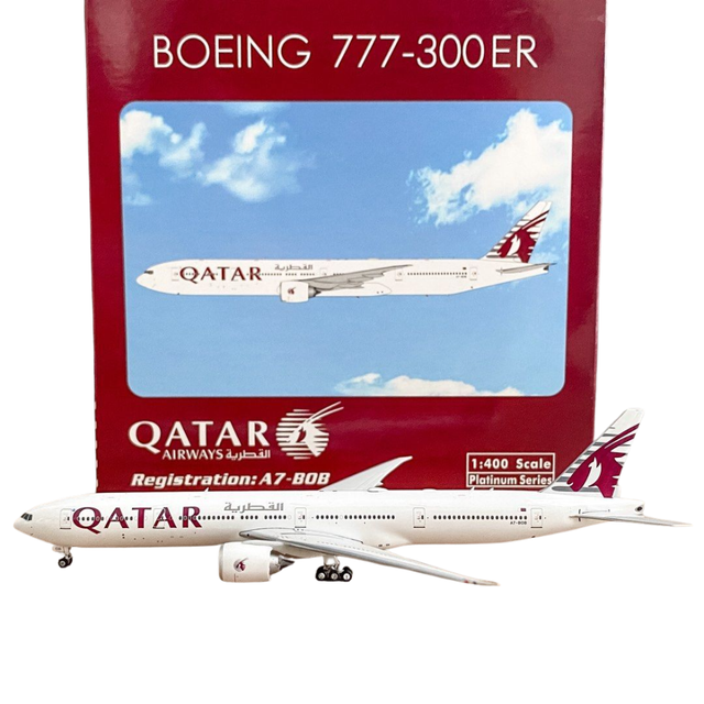 Phoenix Qatar Airways Boeing 777-300ER A7-BOC 1/400 Aircraft Scale Model