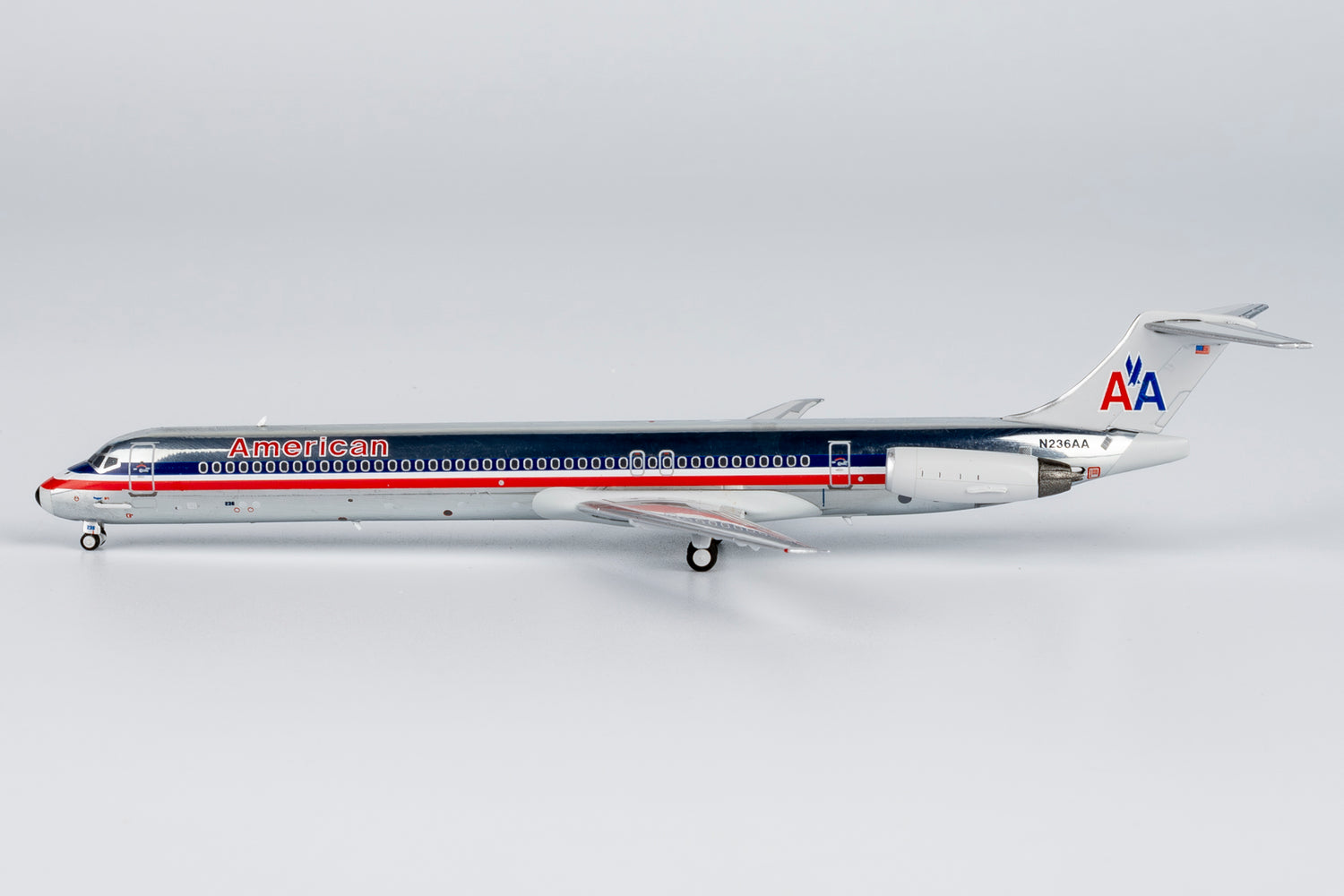 NG Models American Airlines (Black Nose Cone) McDonnell Douglas MD-82 N236AA 1/400 Scale