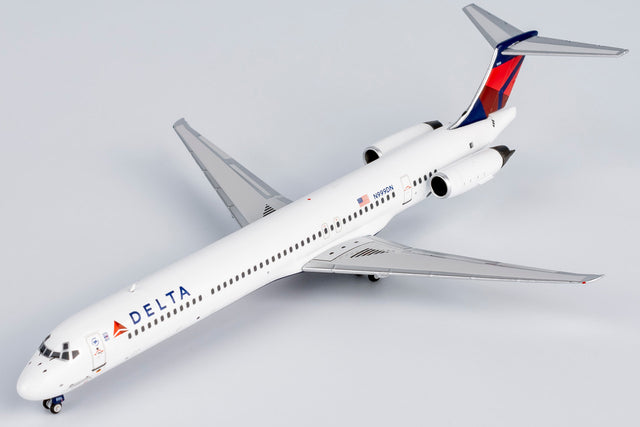 NG Models Delta Air Lines McDonnell Douglas MD-88 N999DN 1/400 Aircraft Scale Model