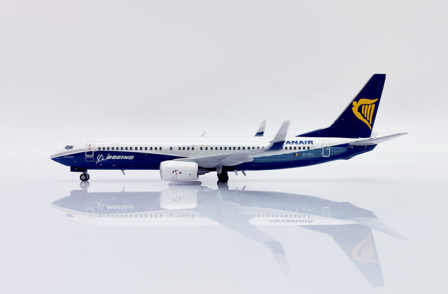 JC Wings Ryanair Boeing 737-800 "Dreamliner" (EI-DCL) 1/400 Aircraft Scale Model