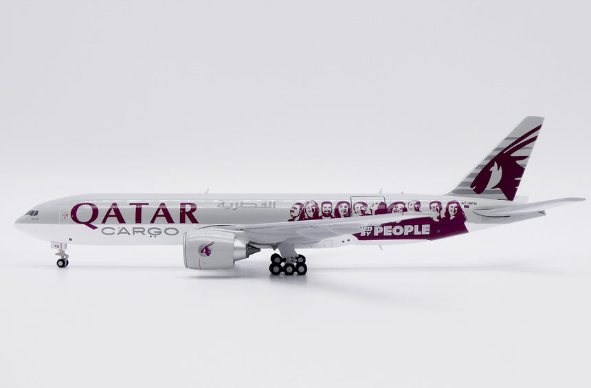 JC Wings Qatar Cargo Boeing 777-200LRF (A7-BFG) "Moved by People" 1/400 Aircraft Scale Model