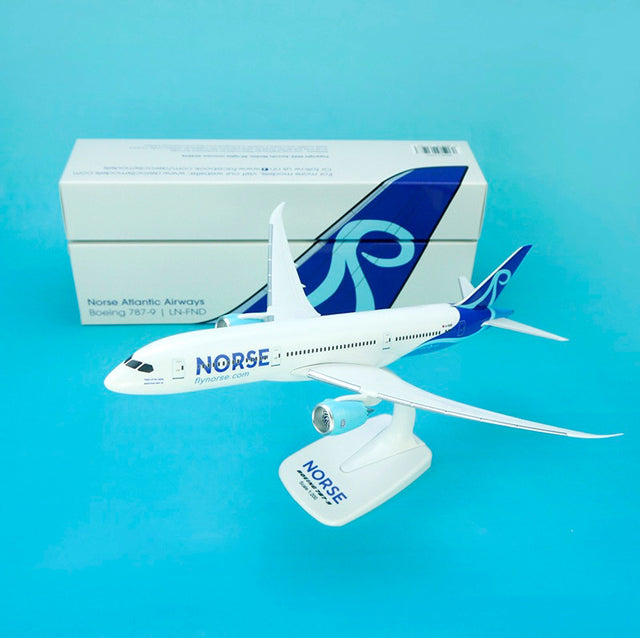 AeroClix Norse Atlantic Boeing 787-9 LN-FND 1/200 Aircraft Scale Model