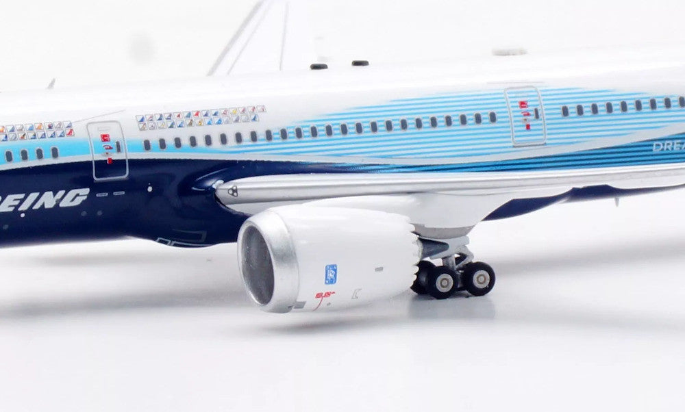 Aviation400 Boeing Boeing 787-8 Dreamliner 带梦想字 N787BX 1/400 Scale