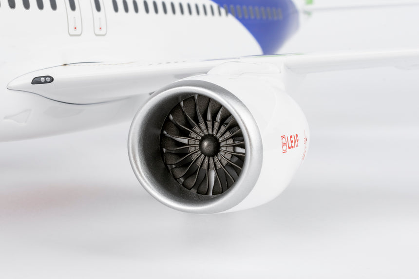 NG Models COMAC C919 Snap-Fit 1/100 Aircraft Scale Model