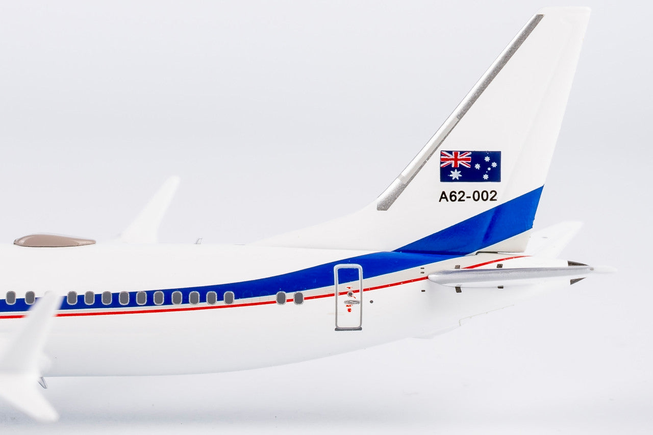 NG Models Royal Australian Air Force (RAAF) BBJ 737 MAX A62-002 1/400 Aircraft Scale Model