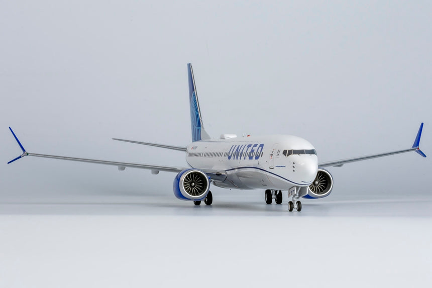 NG Models United Airlines Boeing 737 MAX 9 N37555(Blue Evolution livery; with metal stand) 1/200 Scale