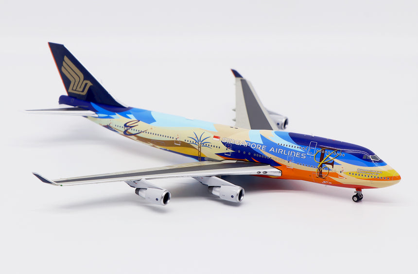 JC Wings Singapore Airlines Boeing 747-400 (9V-SPK) "Tropical" 1/400 Aircraft Scale Model