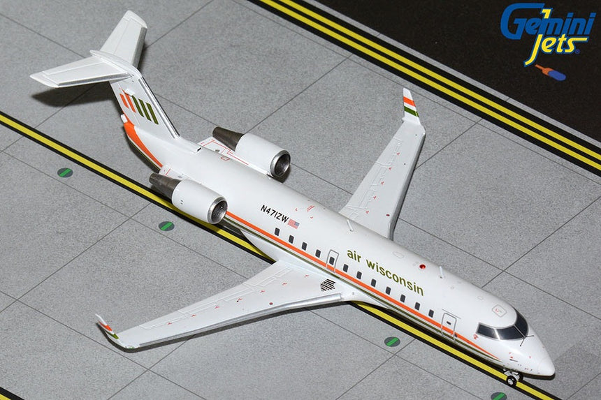 GeminiJets Air Wisconsin Embraer CRJ200LR N471ZW (Retro Livery) 1/200 Scale
