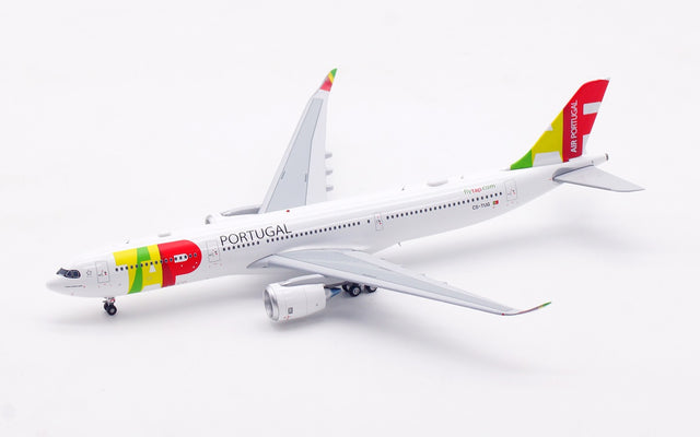 Aviation400 TAP Air Portugal Airbus A330-900 CS-TUQ (detachable gear) 1/400 Aircraft Scale Model