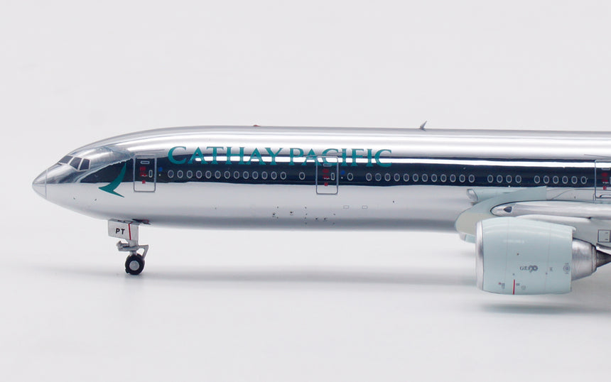 Aviation400 Cathay Pacific Boeing 777-367ER B-KPT (detachable gear) 1/400 Scale