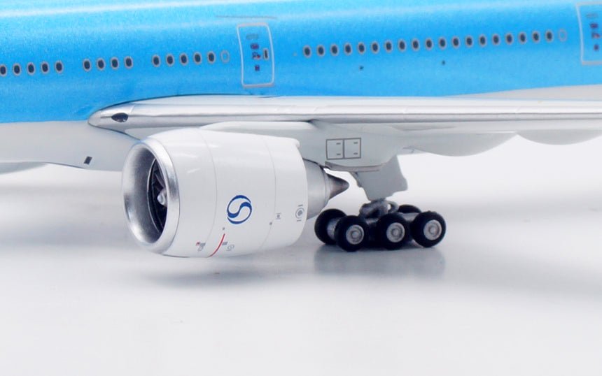 Aviation400 Korean Air Boeing 777-300ER HL8008 (detachable gear) 1/400 Aircraft Scale Model