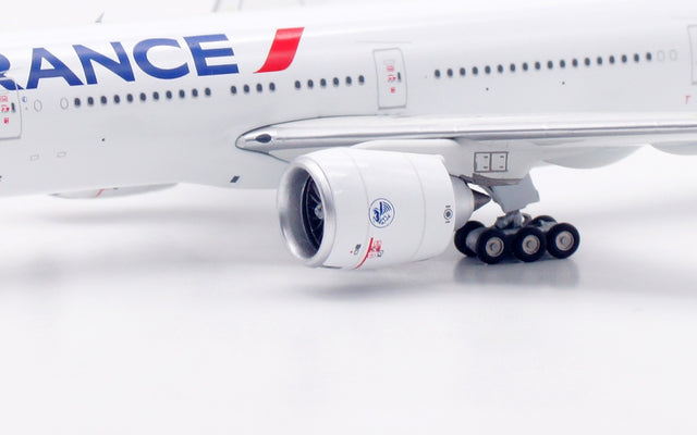 Aviation400 Air France Boeing 777-328ER F-GZNE (detachable gear) 1/400 Aircraft Scale Model
