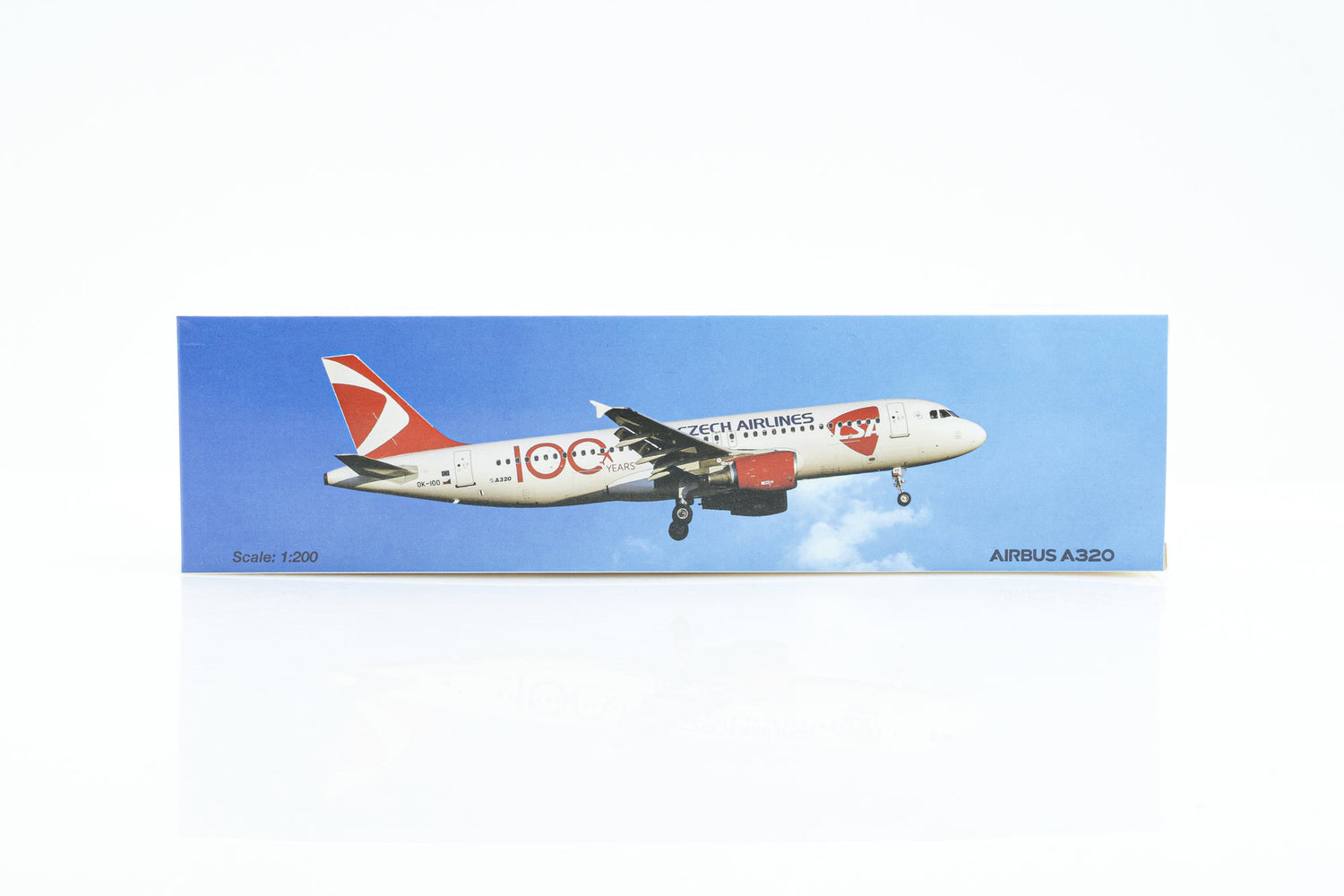 PPC Models Czech Airlines Airbus A320 1/200 Aircraft Scale Model
