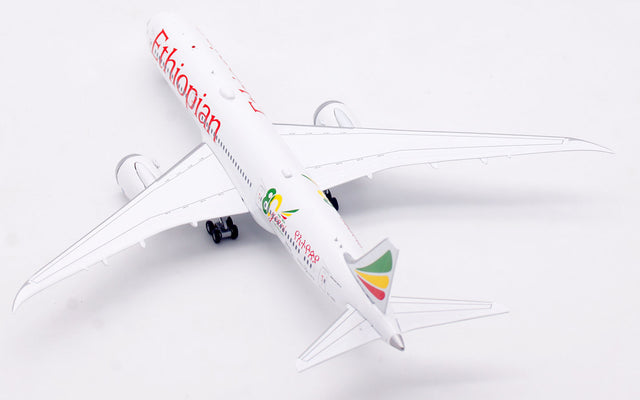 Aviation400 Ethiopian Airlines Boeing 787-9 Dreamliner ET-AXS (detachable gear) 1/400 Aircraft Scale Model