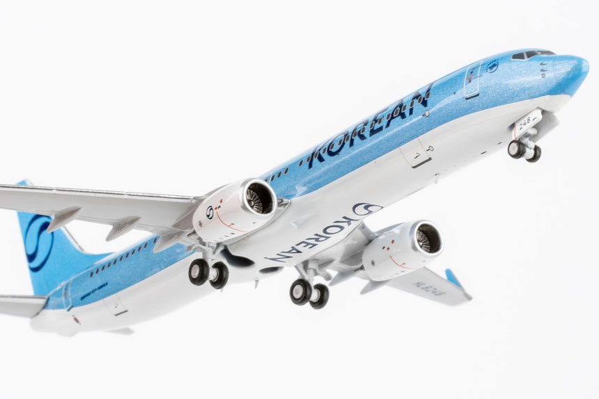 NG Models Korean Air (Korean Air's first 737-900 in 2025's livery) Boeing 737-900ER/w HL8248 1/400 Aircraft Scale Model