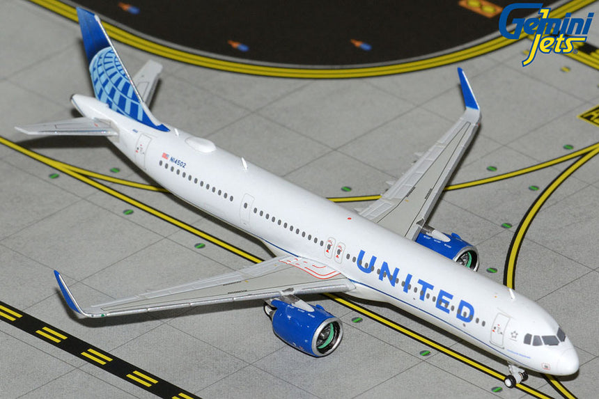 GeminiJets United Airlines Airbus A321neo N14502 1/400 Scale