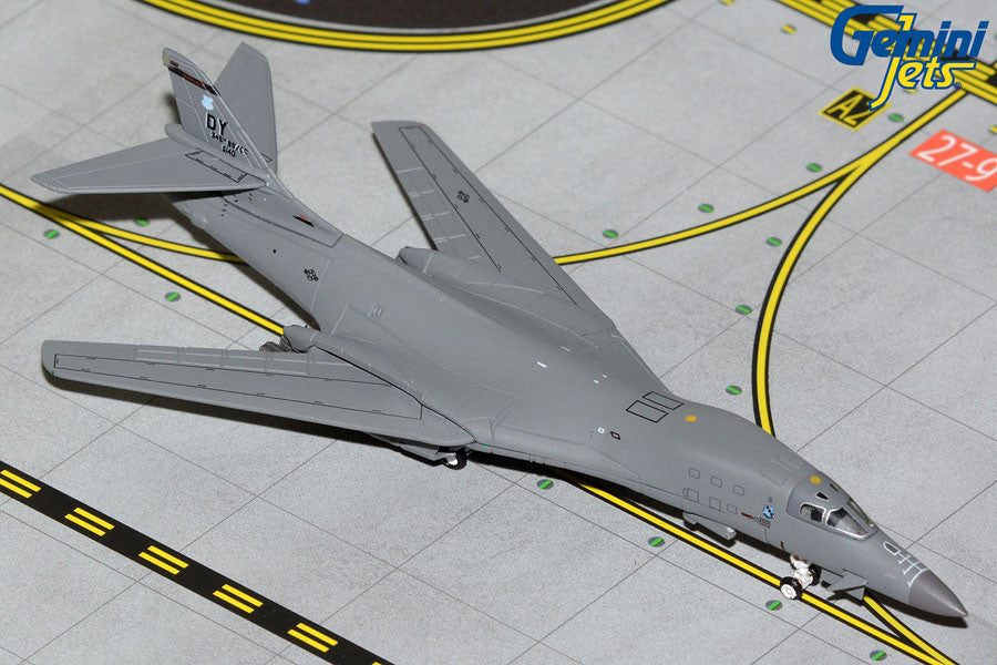 GeminiJets USAF B-1B Lancer 86-0140 Dyess AFB "Desperados" 1/400 Scale