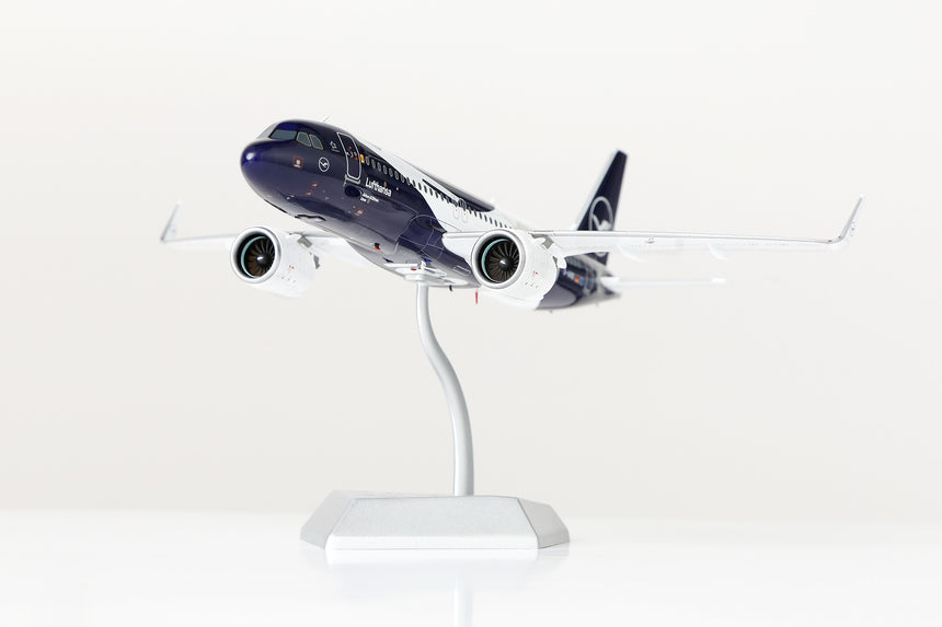 SQ Wings Lufthansa "Lufthansa 100th Anniversary" Airbus A320neo D-AIND 1/200 Aircraft Scale Model