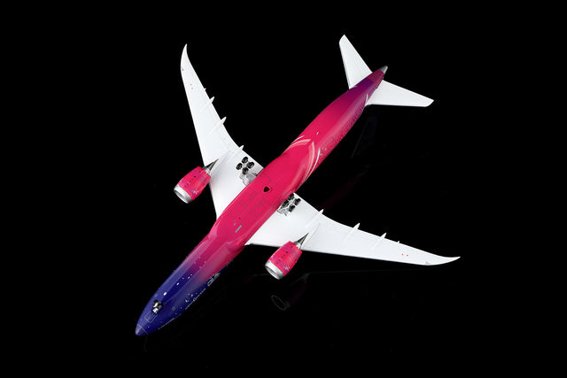 SQ Wings Boeing Company "Dreams Take Flight" Boeing B787-9 N1015B 1/200 Aircraft Scale Model