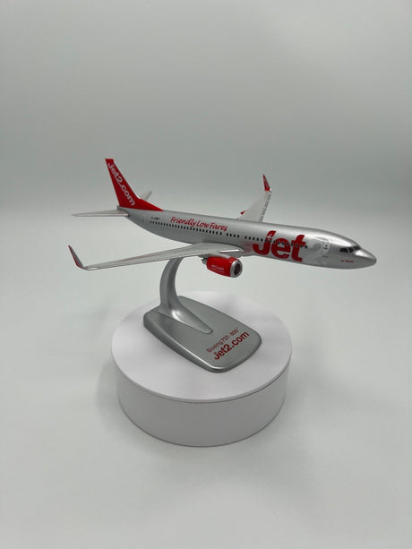 Jet2.com Boeing 737-800 1/200 Aircraft Scale Model