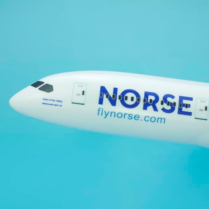 AeroClix Norse Atlantic Boeing 787-9 LN-FND 1/200 Aircraft Scale Model
