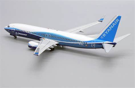 JC Wings Ryanair Boeing 737-800 (EI-DCL) 1/200 Aircraft Scale Model