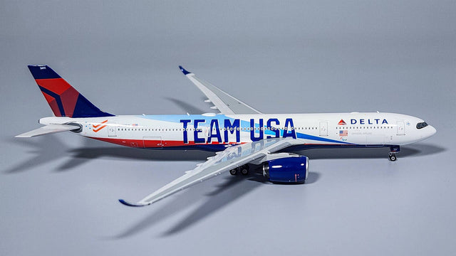 Phoenix Delta Airbus A330-900Neo TEAM USA N411DX 1/400 Aircraft Scale Model
